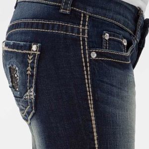 DAYTRIP AQUARIUS CAPRIS